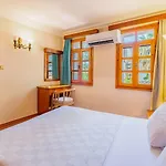 Perdikia Otel 3*