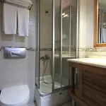 Otel Perdikia 3*
