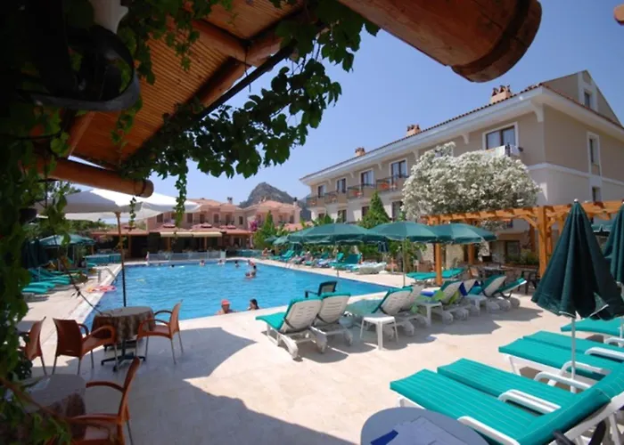 Hotel Perdikia 3*