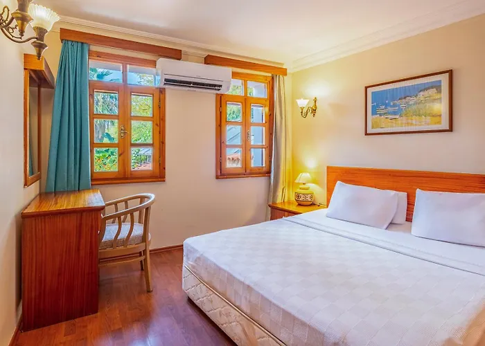 Hotel Perdikia