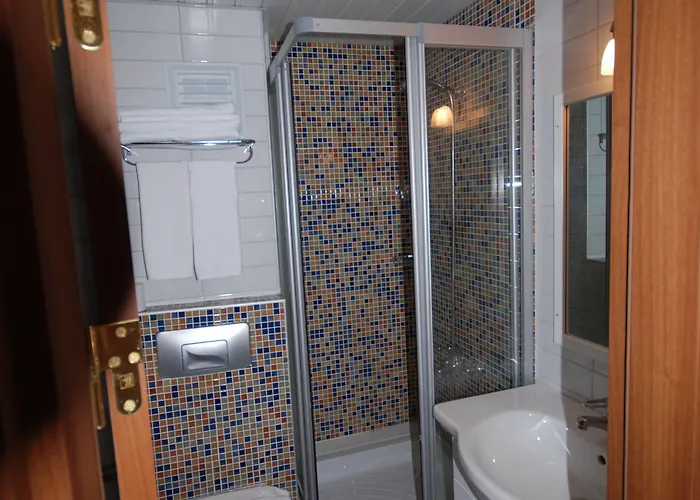 Hotel Perdikia 3*