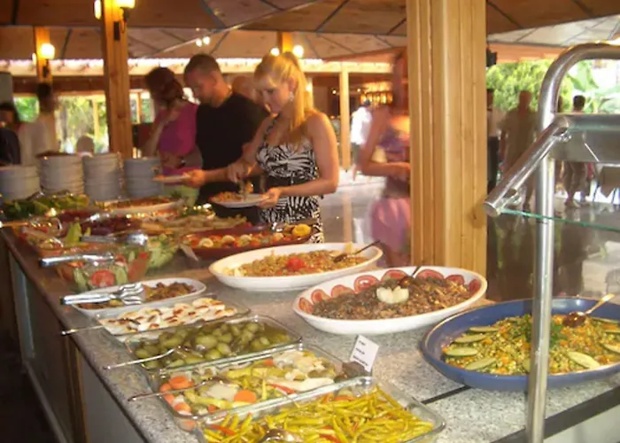 Perdikia Hotel