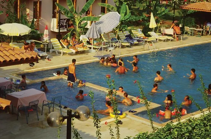 Perdikia Hotel