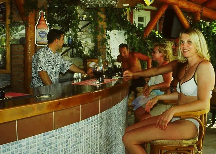 Hotel Perdikia