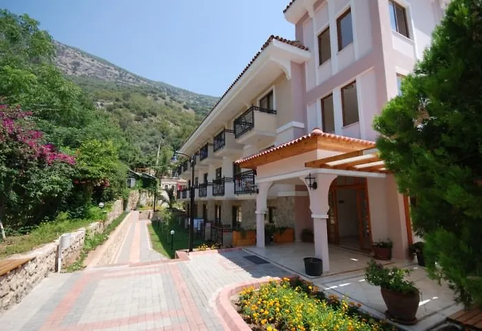 Perdikia Hotel