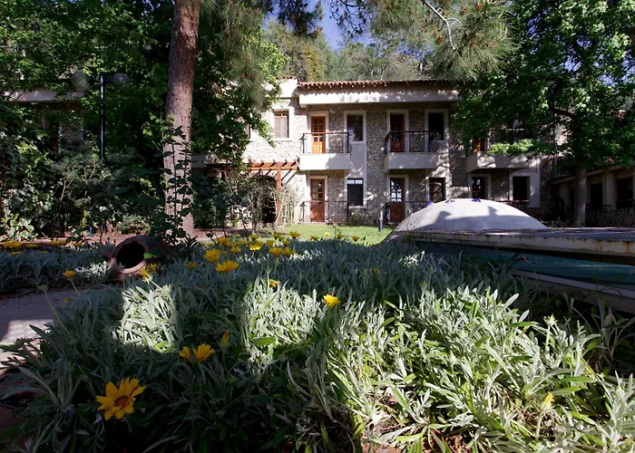 Perdikia Hotel 3*
