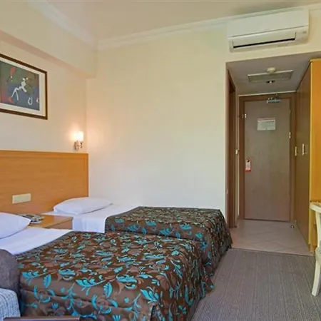 Perdikia 3*