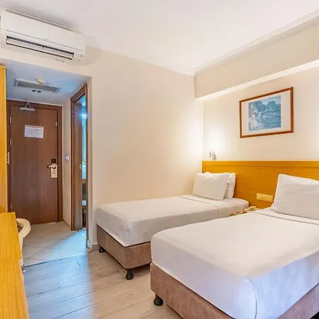 Otel Perdikia