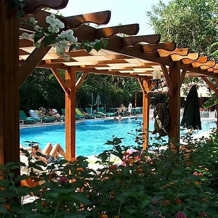 Hotel Perdikia 3*