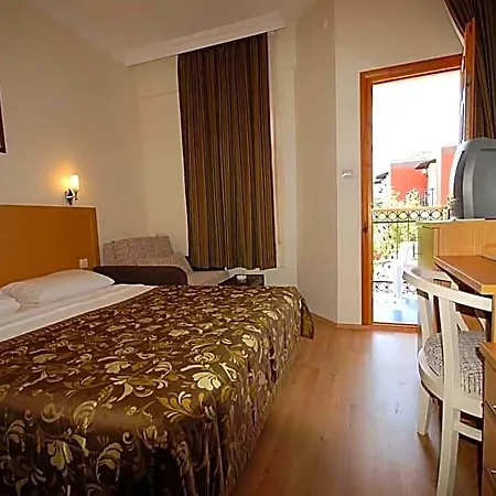 Hotel Perdikia