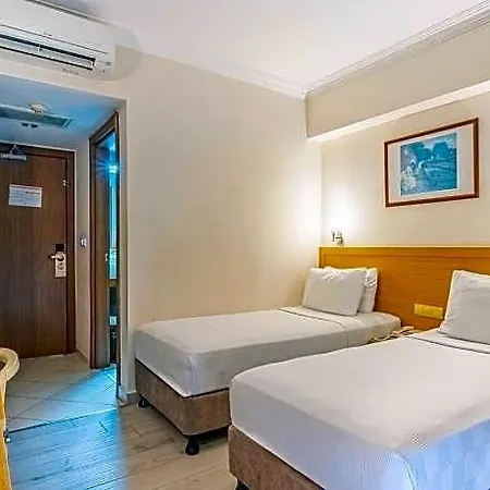 Hotel Perdikia