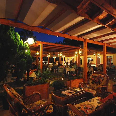 Perdikia Hotel 3*